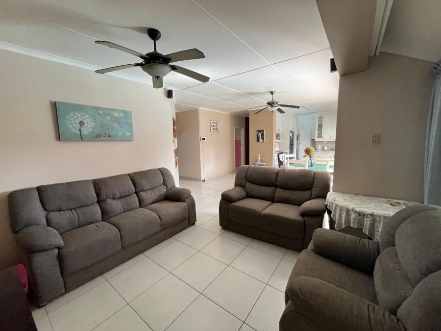 3 Bedroom Property for Sale in Beacon Bay Eastern Cape